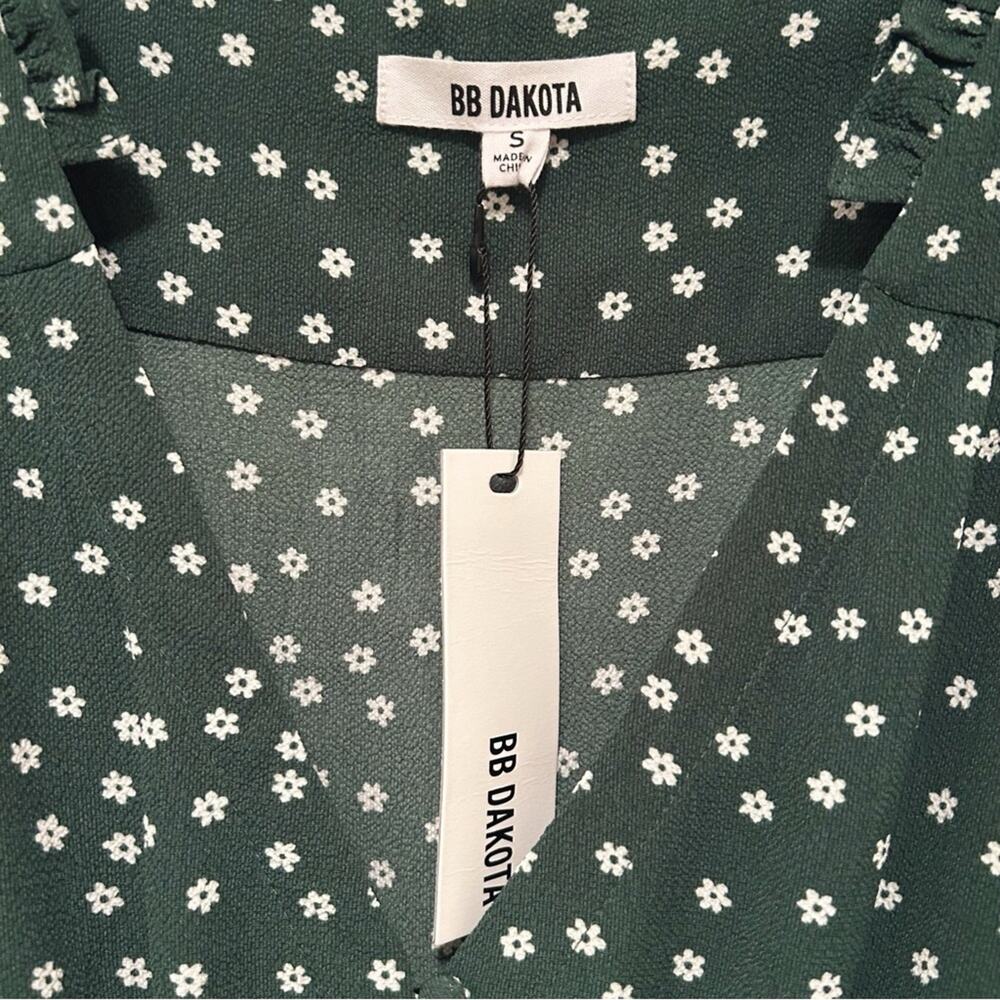 BB Dakota Don't Call Me Ditsy Dress in Cypress Green Small NWT - Picture 8 of 8